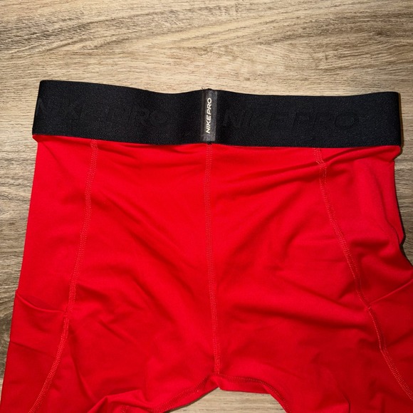 Nike Men's Pro Dri-FIT 3/4-Length Fitness Tights in University Red Small - Picture 9 of 9